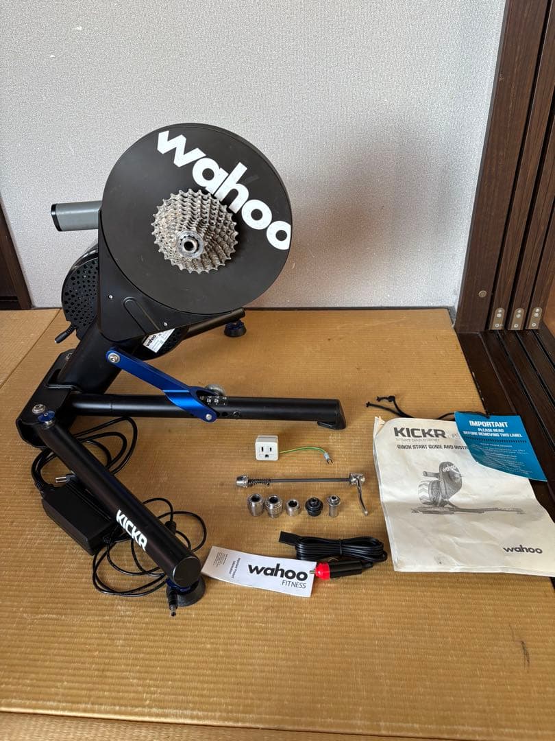 Wahoo KICKR 固定ローラー