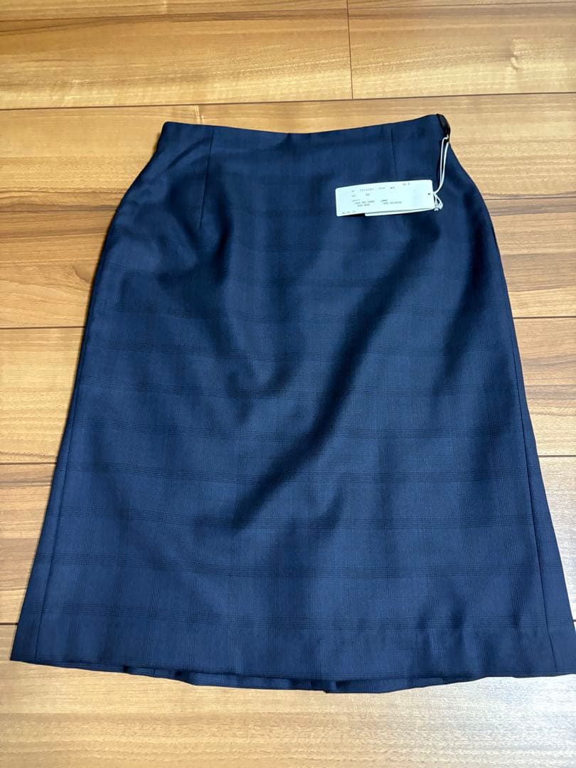 スーツ・フォーマル・ドレス mi.k