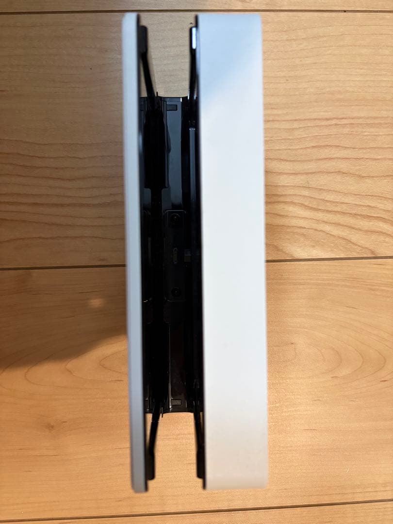 Nintendo Switch 有機ELモデル 美品　ケース・フィルム付き