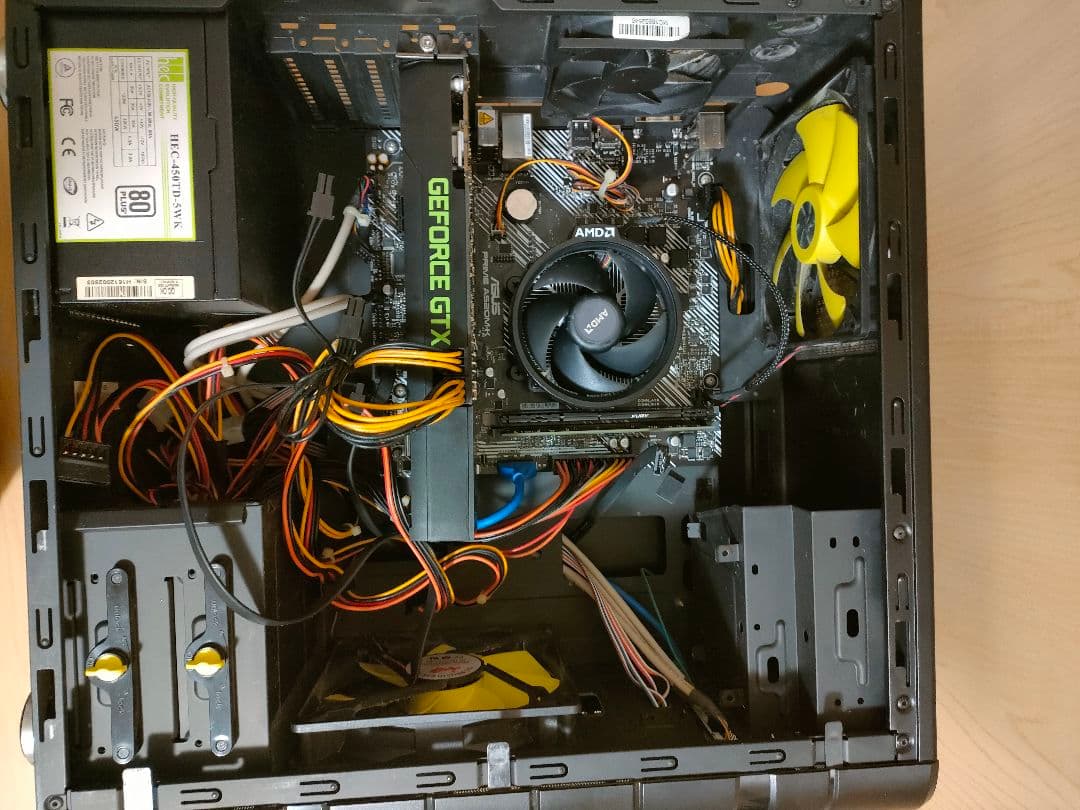 デスクトップpc　ゲーミング