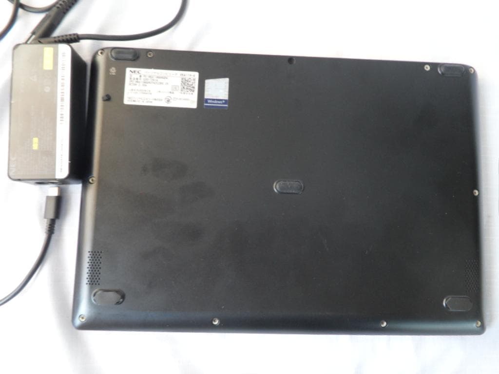 快速軽量NEC VERSAPRO CPU m3(8100Y)SSD WIN11