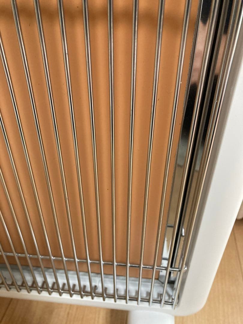 遠赤外線暖房器 サンルミエ E800L-TM3