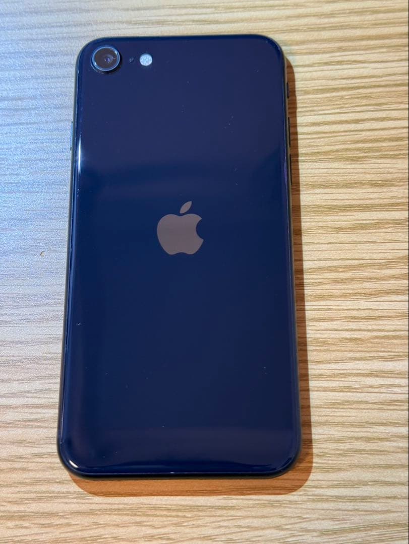 iPhone SE 第3世代 128GB SIMフリー バッテリー 100%