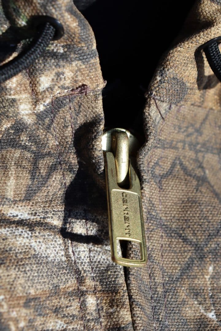 【希少】Carhartt リアルツリー アクティブジャケット J221977