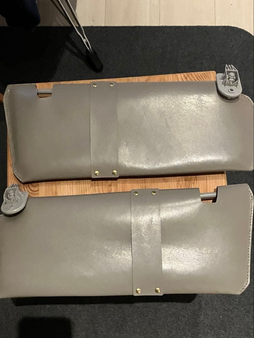 【myuto】ジムニーJB64/JB74用サンバイザーレザーカバー