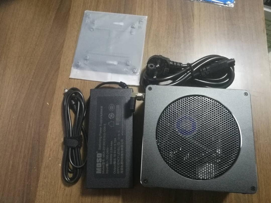 Windowsノート本体 S200 miniPC i7 8750H 256GB SSD 16GB RAM