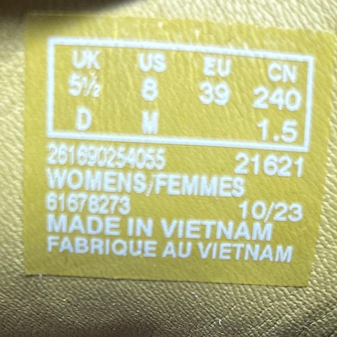 クラークスワラビーゴアテックス 色：メープルスウェード