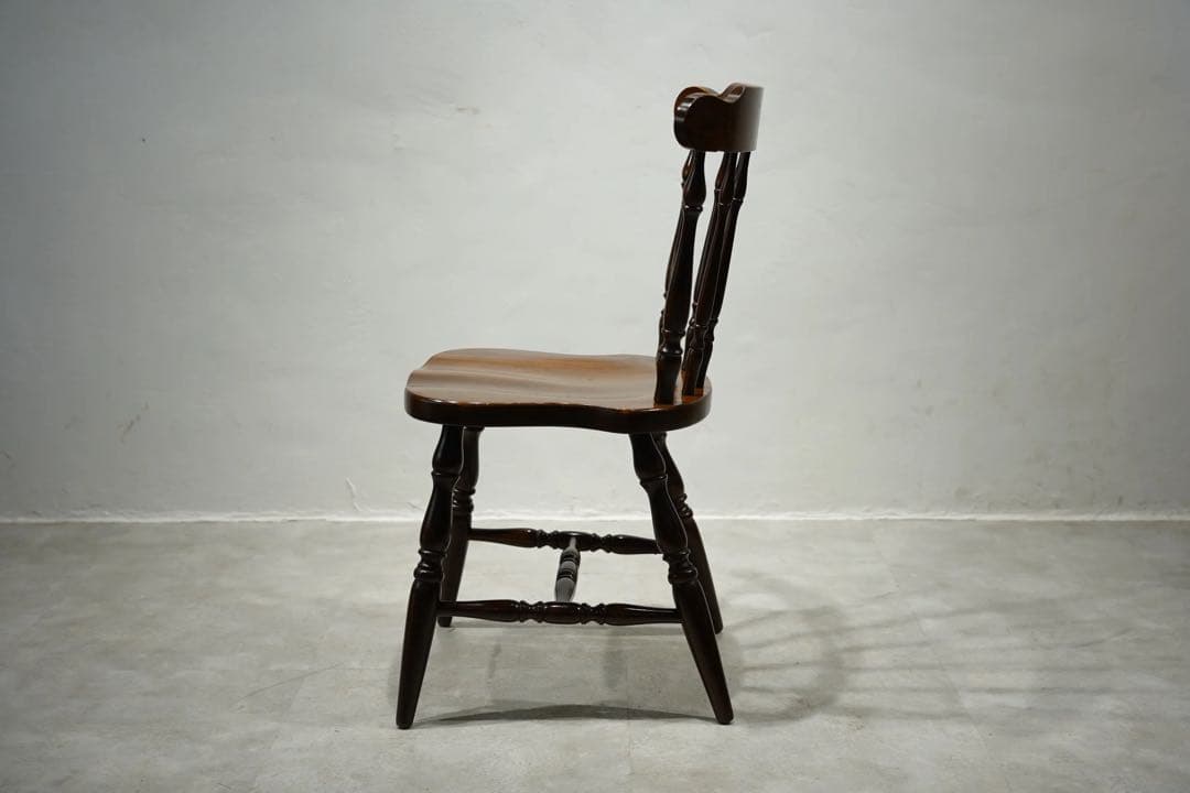 ウィンザーチェア　飛騨産業　キツツキ　ダイニングチェア　ヴィンテージ