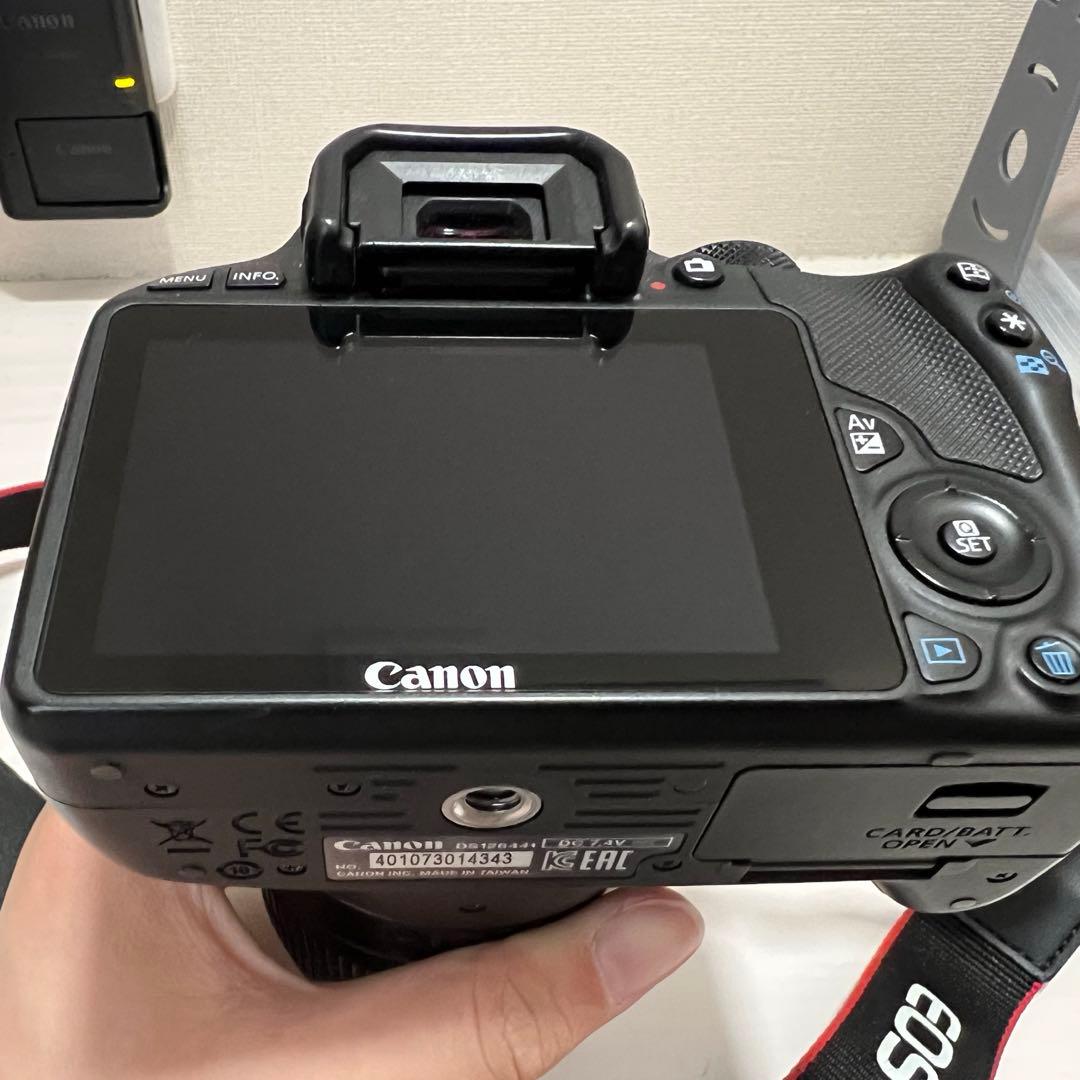 Canon 一眼レフ kissx7 値下げ中