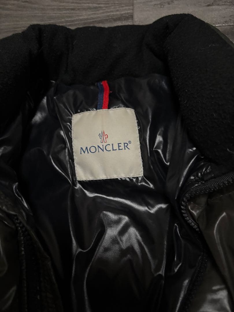 MONCLER ダウンジャケット ダークブラウン