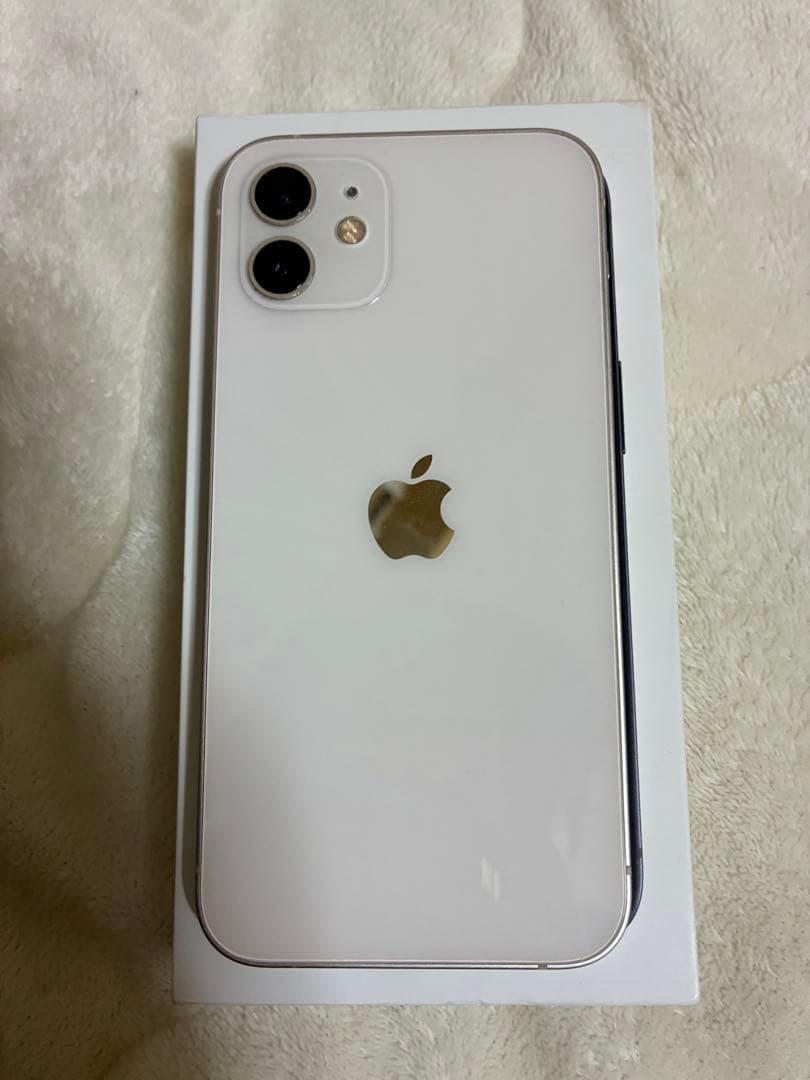 Apple iPhone 12 ホワイト　128GB