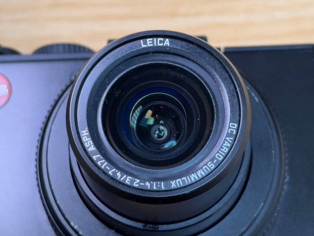 Leicaのロマン F1.4大口径で吠える！ポケットの猛獣 D-LUX 6セット