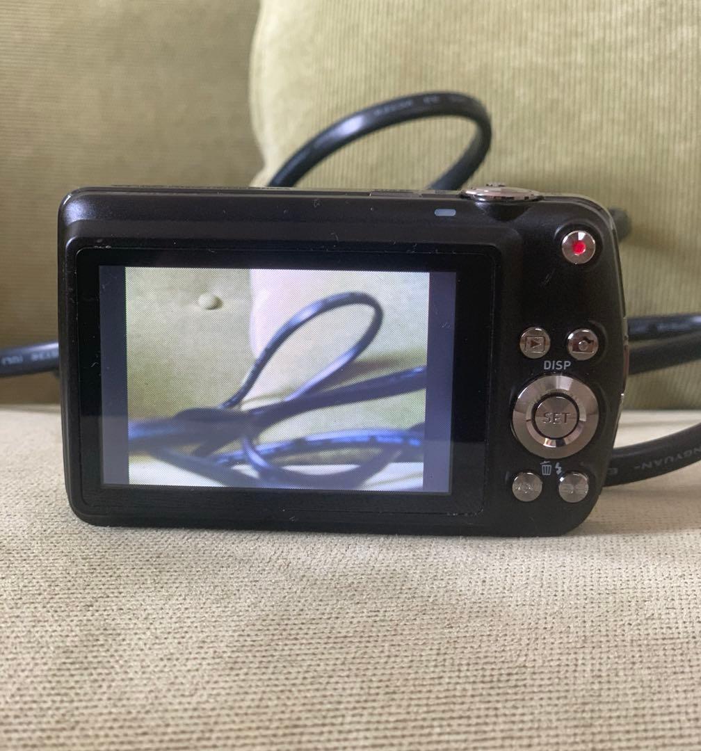 CASIO EXILIM EX-Z2（バッテリーと充電器付き）状態良好