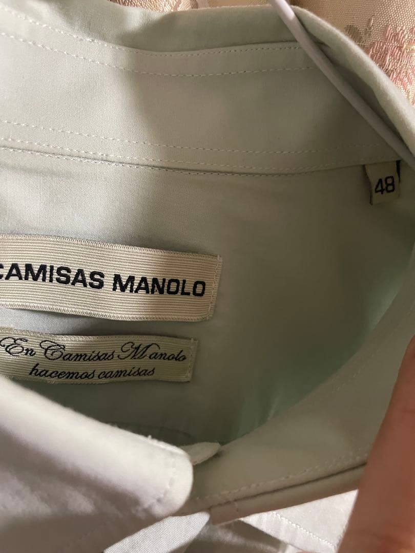 カミサスマノロ　カミサシャツ