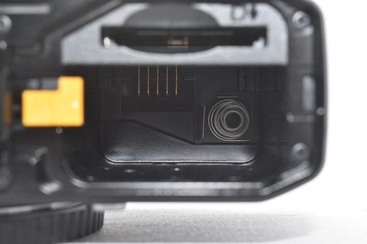 【バッテリーx2付】シャッター数12000 Nikon Zfc ボディ ブラック