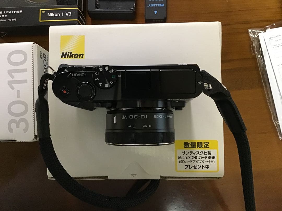 Nikon 1 V3 ミラーレス10-30mm 30-110mmレンズ付極美品
