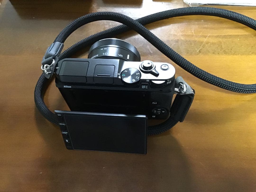 Nikon 1 V3 ミラーレス10-30mm 30-110mmレンズ付極美品