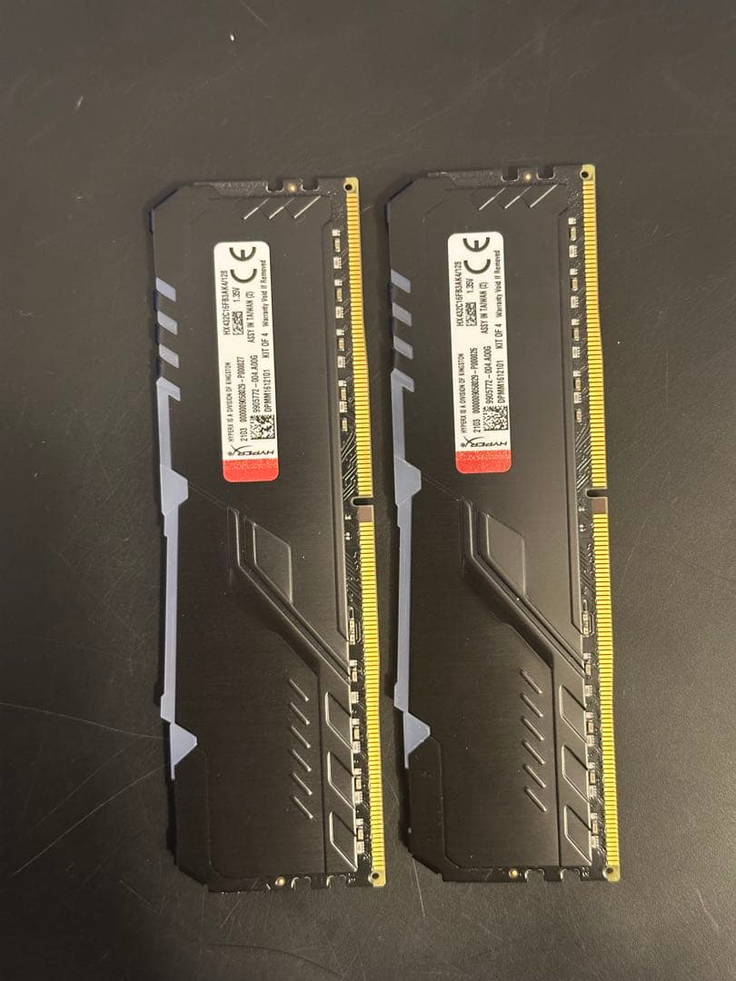 HyperX FURY DDR4 3200MHz 32GBx2 RGB メモリー