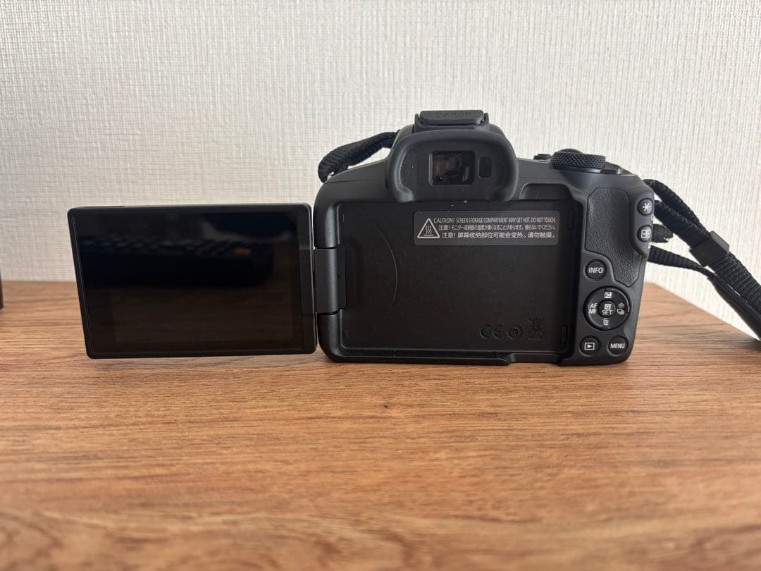 【未使用に近い】Canon EOS R50 RF-S 18-45mm