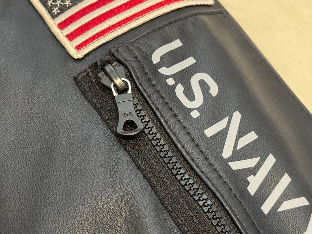 『最終価格』AVIREX フードレザージャケット　フロッグマン