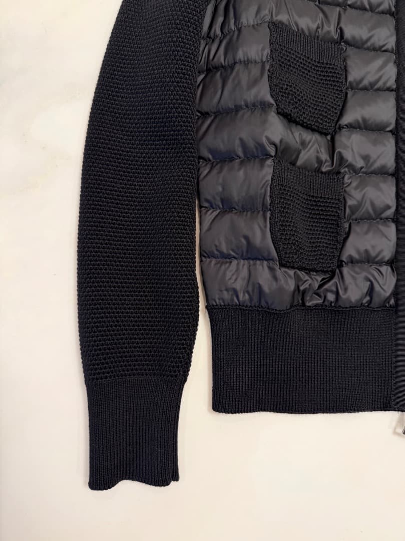 Moncler レディースダウンジャケット