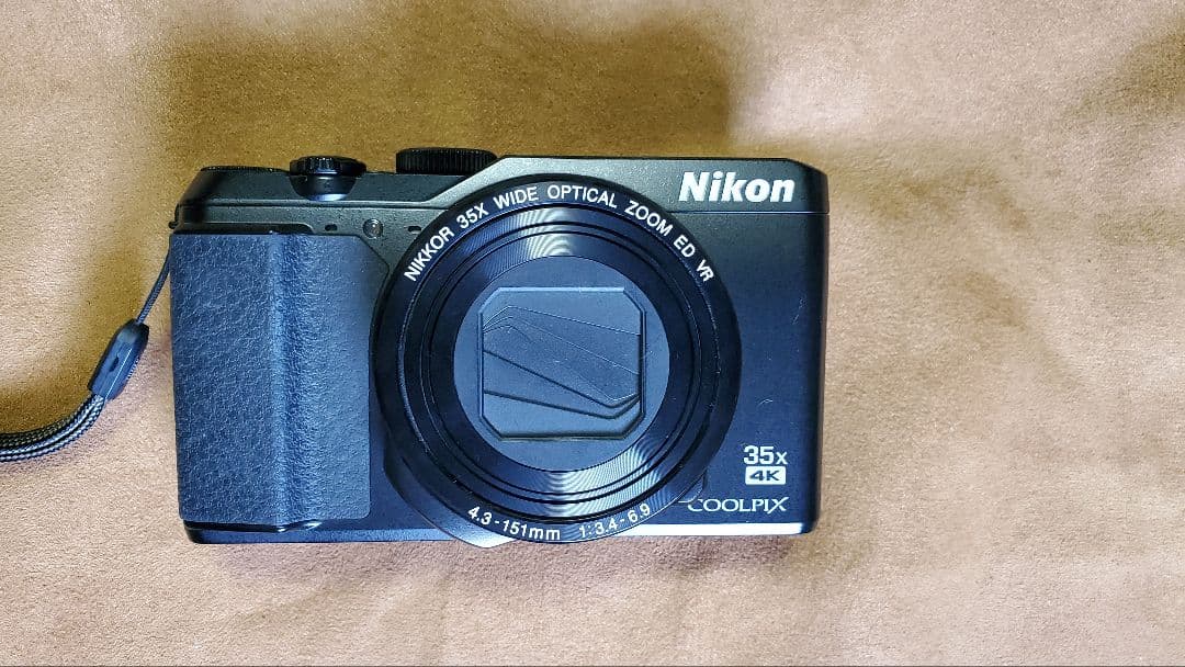 Nikon COOLPIX A900 元箱と付属品全てあり 動作品 おまけ付