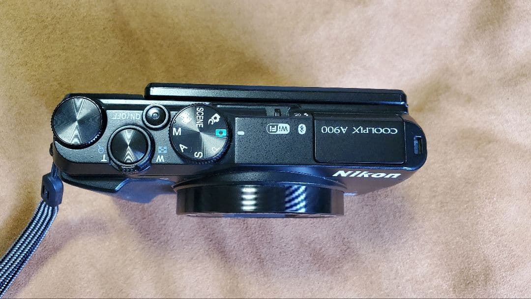 Nikon COOLPIX A900 元箱と付属品全てあり 動作品 おまけ付