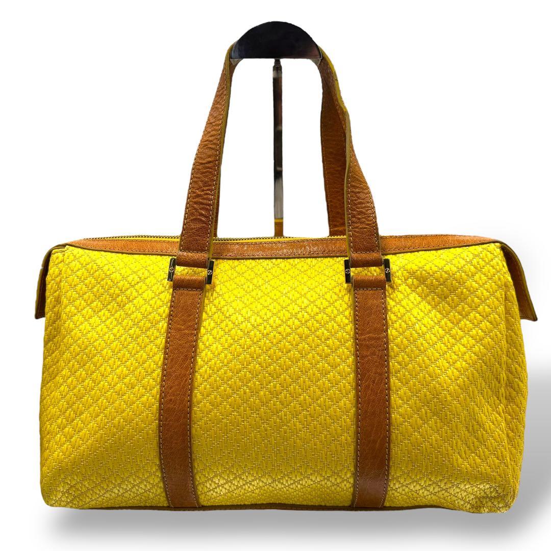 【美品】トリーバーチ　ボストン型トートバッグ　キルティング　ロゴ金具　黄色大容量