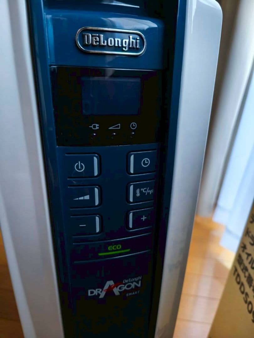 4〜10畳【デロンギ】オイルヒーター　節約　暖房　チャイルドロック　家電　防寒