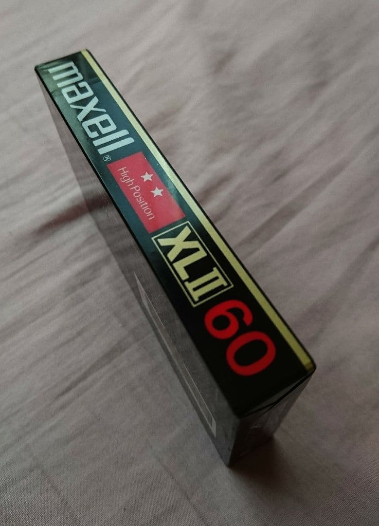 奇跡のデッドストック　新品未開封　日立ハイポジ　maxell　XLⅡ 60