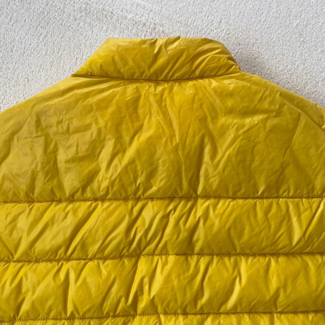 PRADA プラダ 三角ロゴ プレート ダウンベスト イエロー