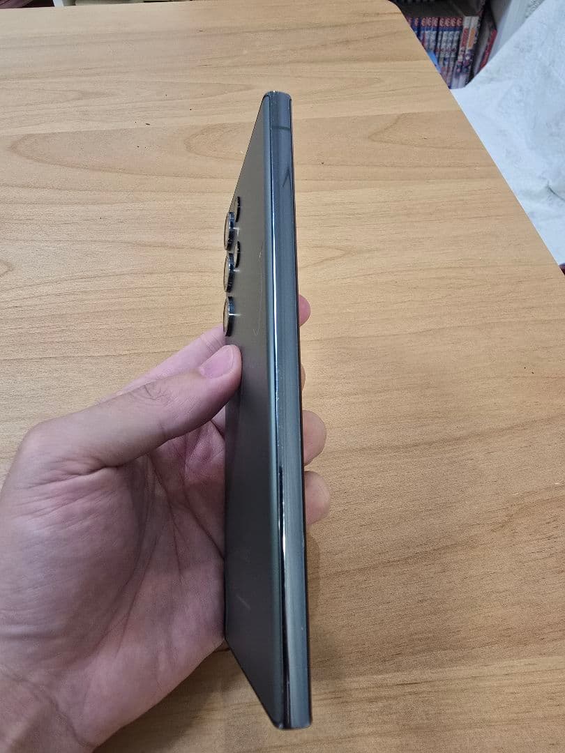 GALAXYs23ultra SIMフリーSM-S918N 中古本体512GB