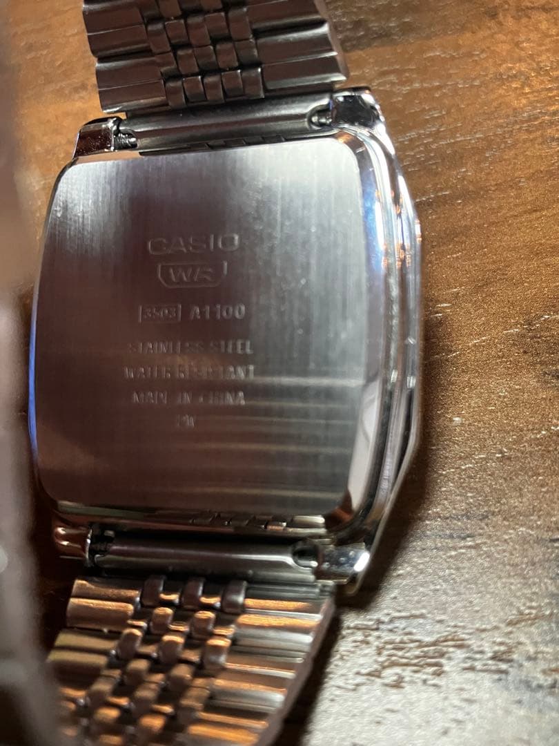 時計 CASIO A1100D