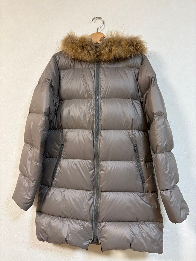 ノンブルアンペール　ハンガリーダウン　ミドル丈コート