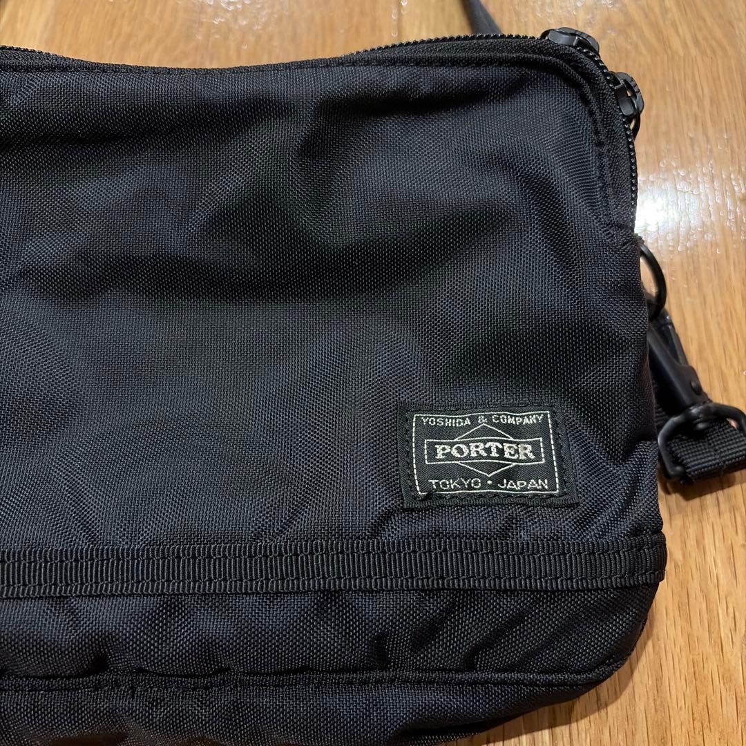 美品　半額！ポーター　【PORTER 】FLASH ショルダーバッグ ブラック