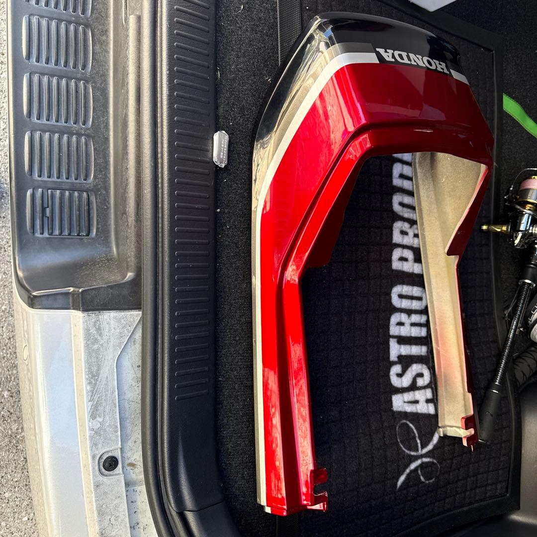 CBX400F 純正テール　赤黒