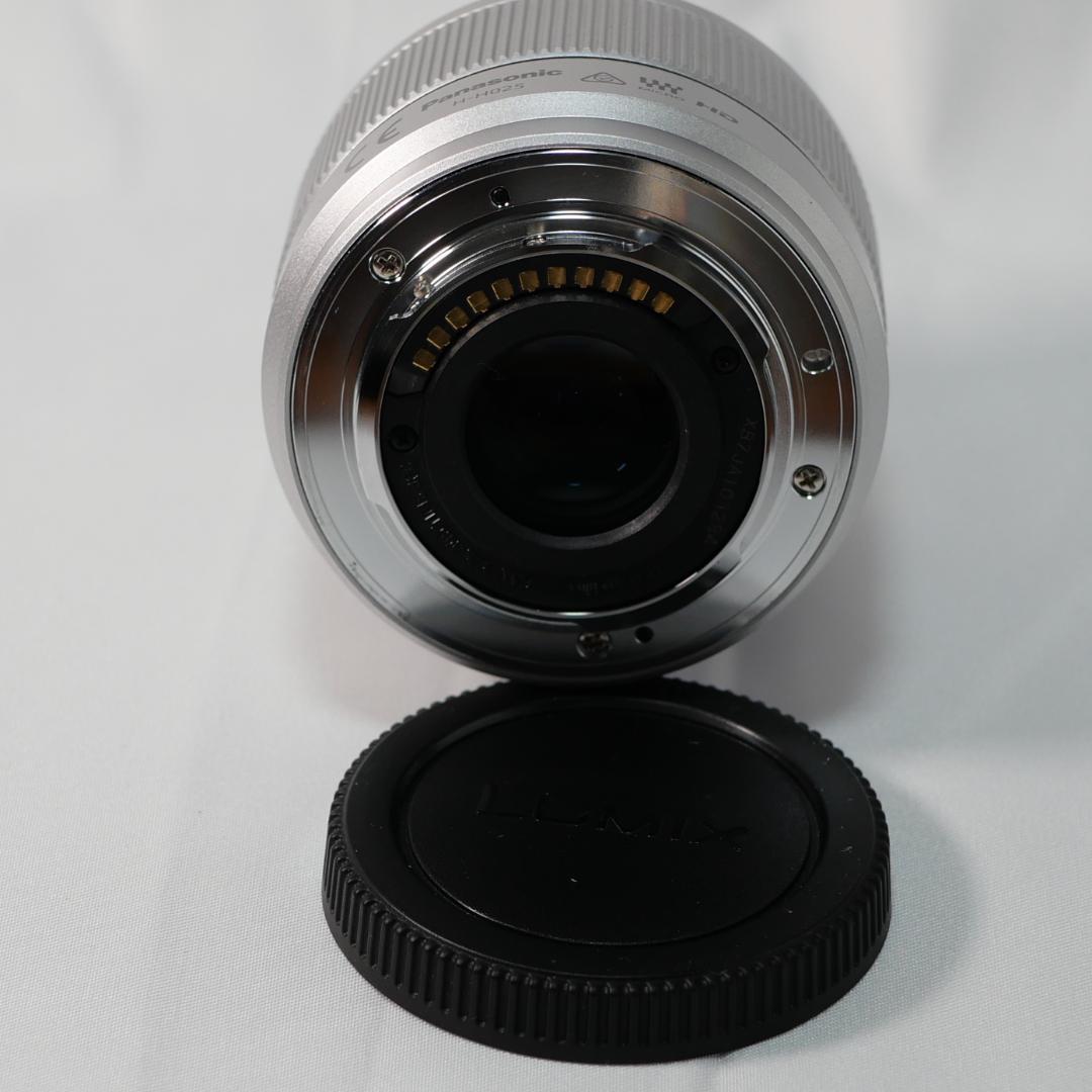 Panasonic 25mm F1.7 レンズ　シルバー　H-H025-S