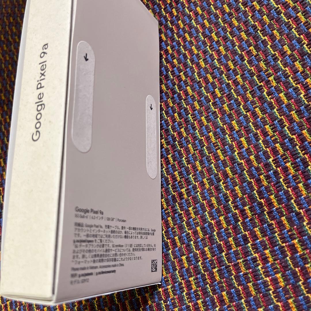 Google Pixel9a 128GB Porcelain新品未開封SIMフリ