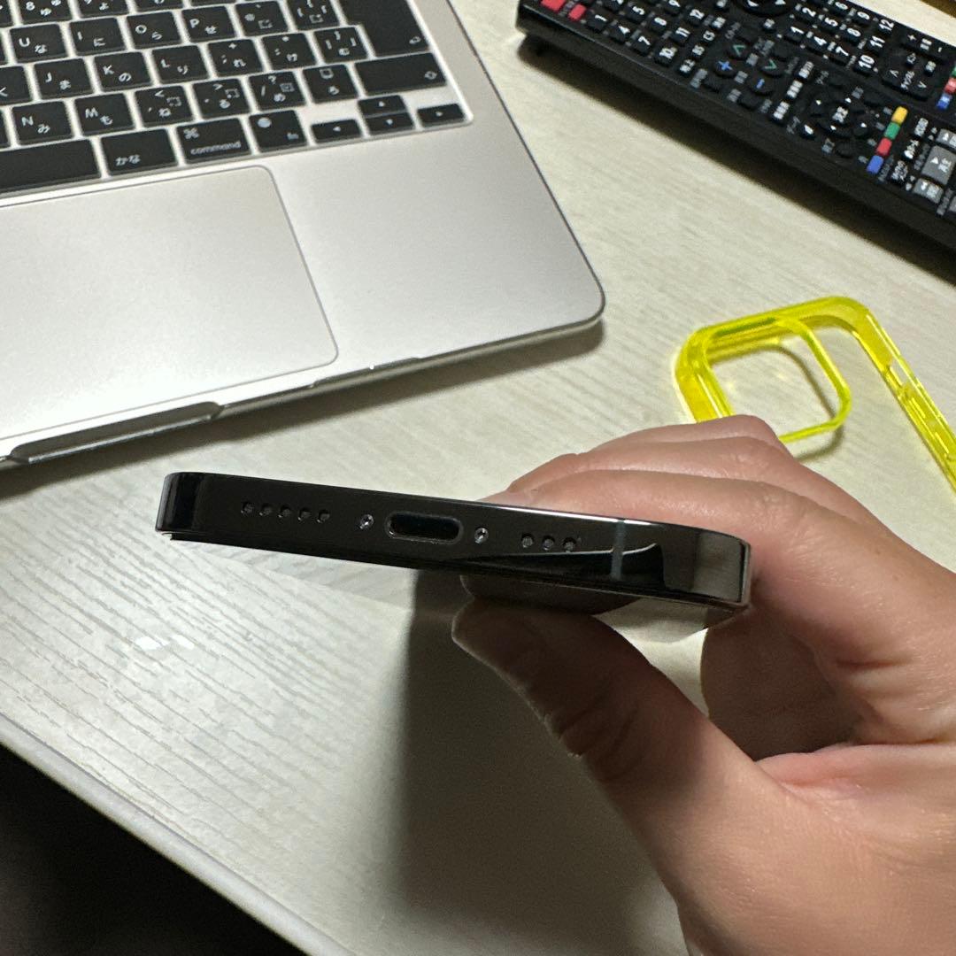 Apple iPhone 12 Pro 美品