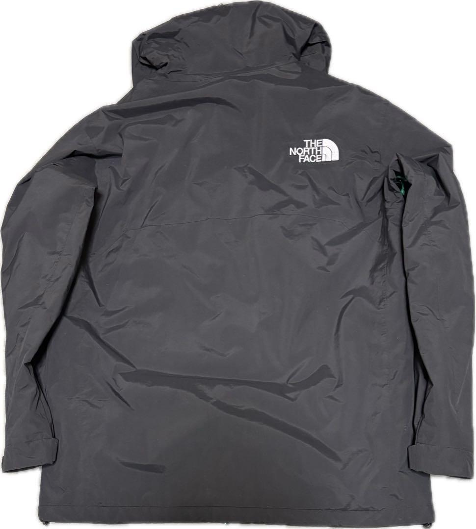 ノースフェイス　スキーウェア・スノーボードウェア