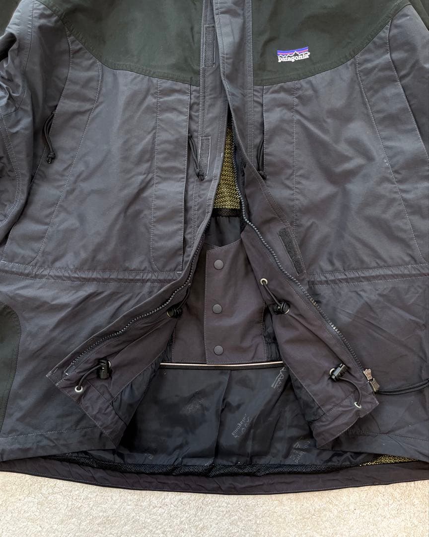 00s Patagonia GORE-TEX マウンテンパーカー ポルトガル製