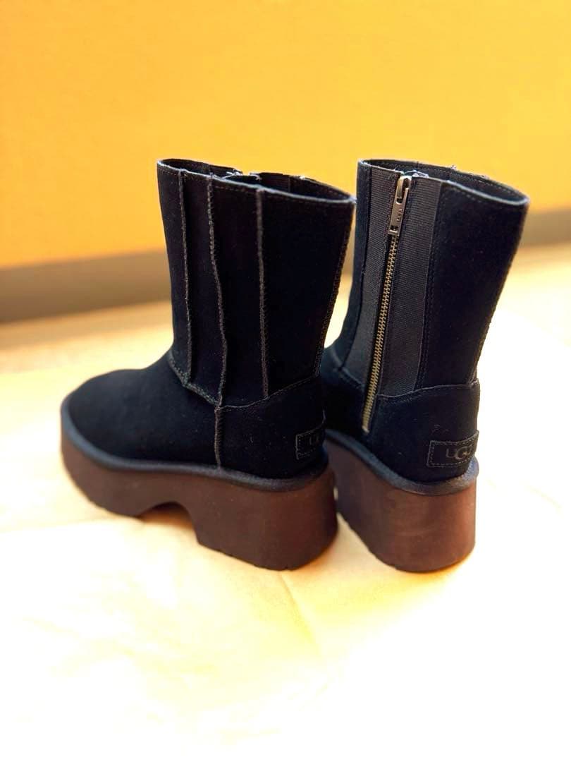 美品！　UGG アグ　ブラック ブーツ　24cm お値下げ