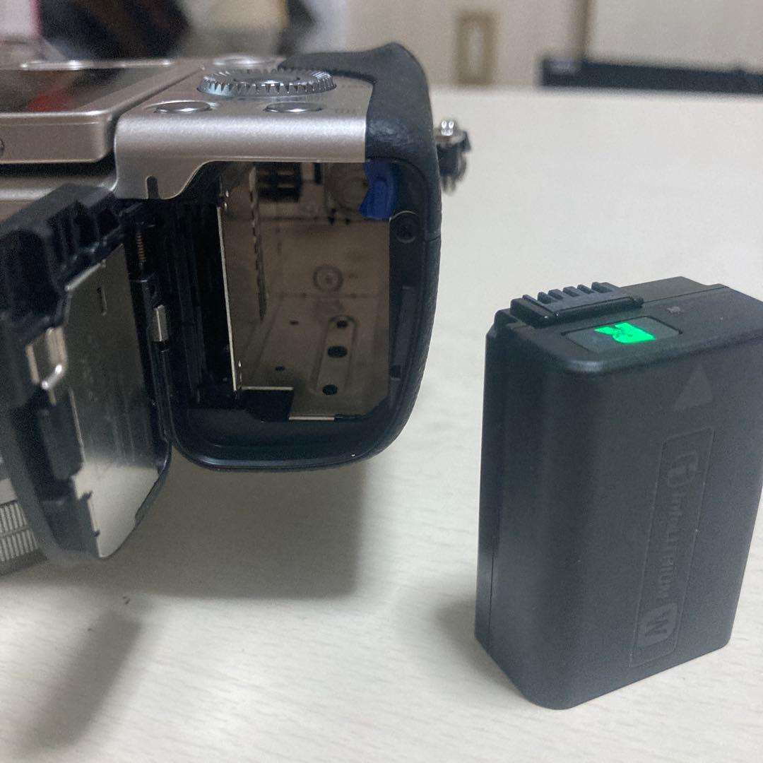 櫻*井様 SONY α6000 デジタル一眼レフ シルバー