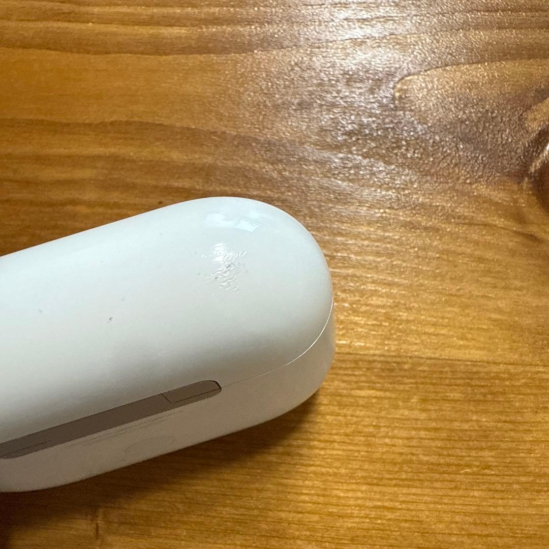 AirPods Pro2 チャージャー + 左耳