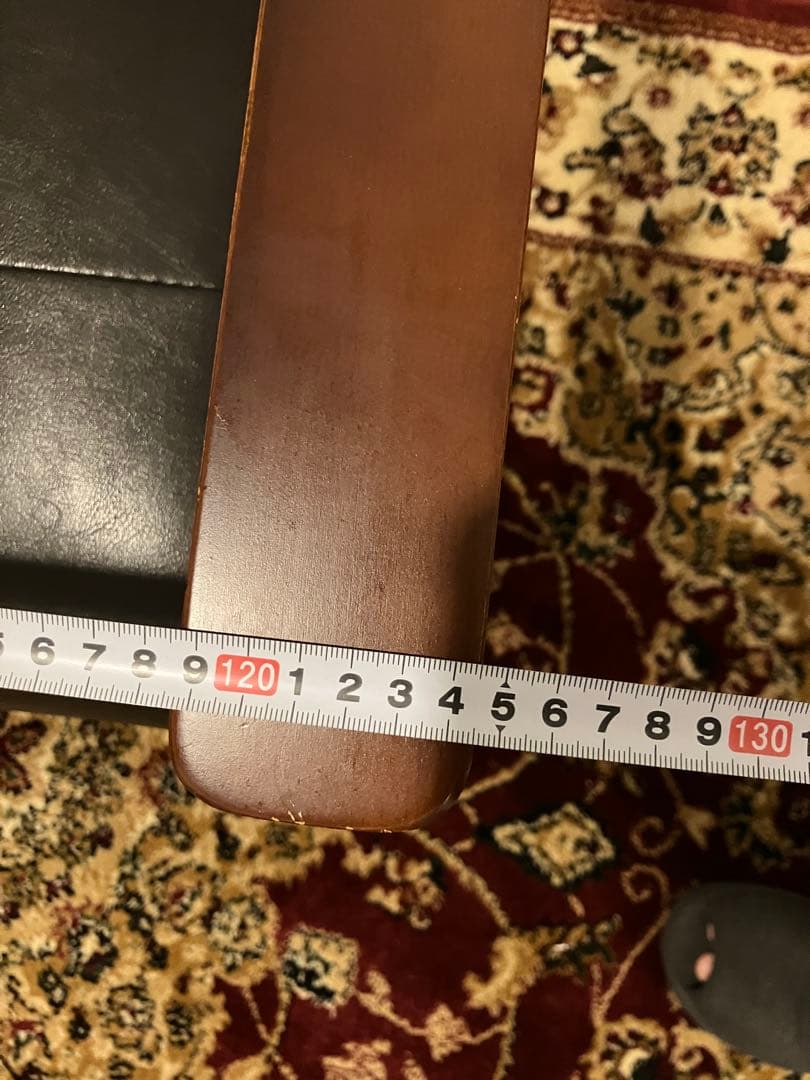 2人掛け　ソファ　黒　レザー調　ウッド。