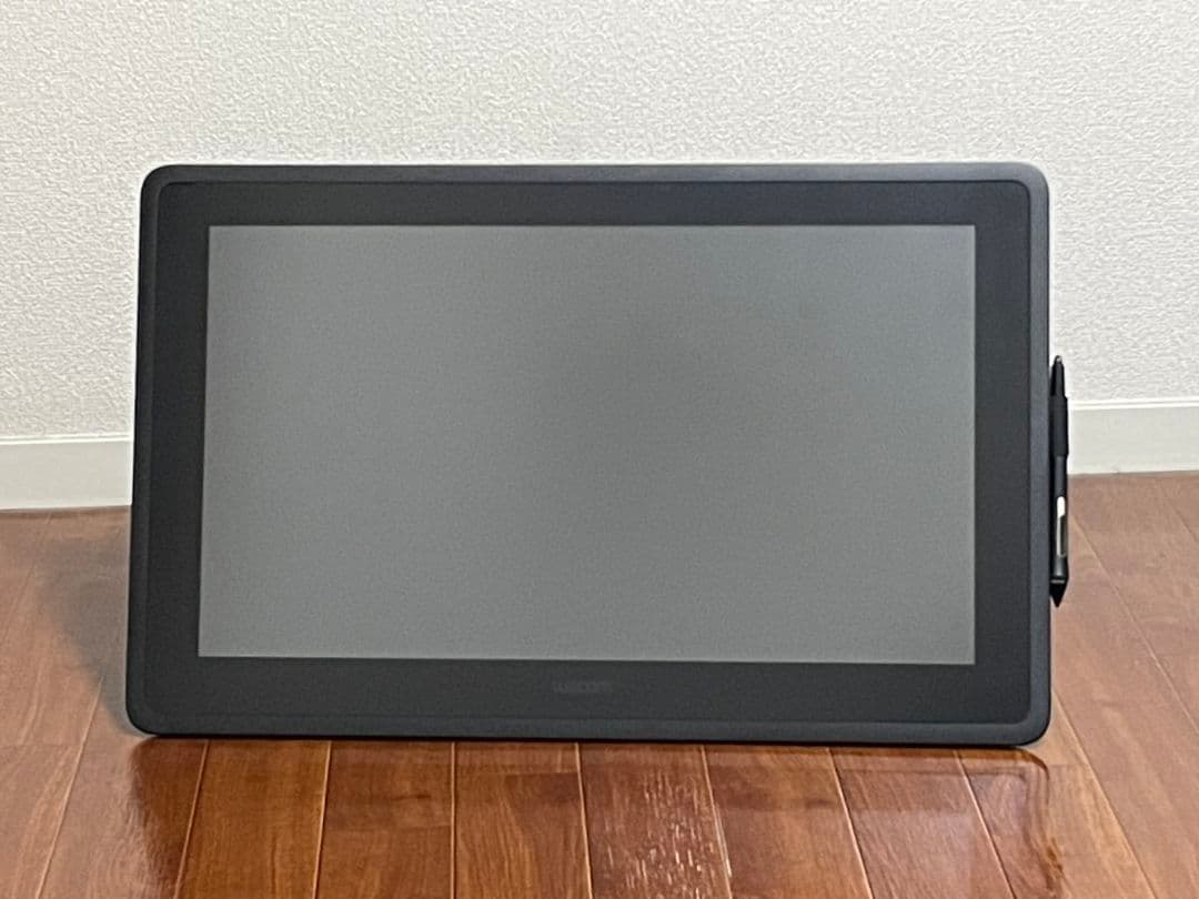 専用出品 ワコム 液タブ Wacom Cintiq 22 FHD プロペン2