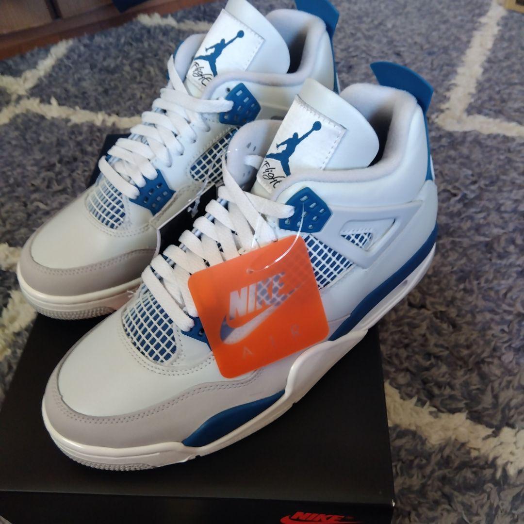 Nike Air Jordan 4 Retro ホワイト/ブルー