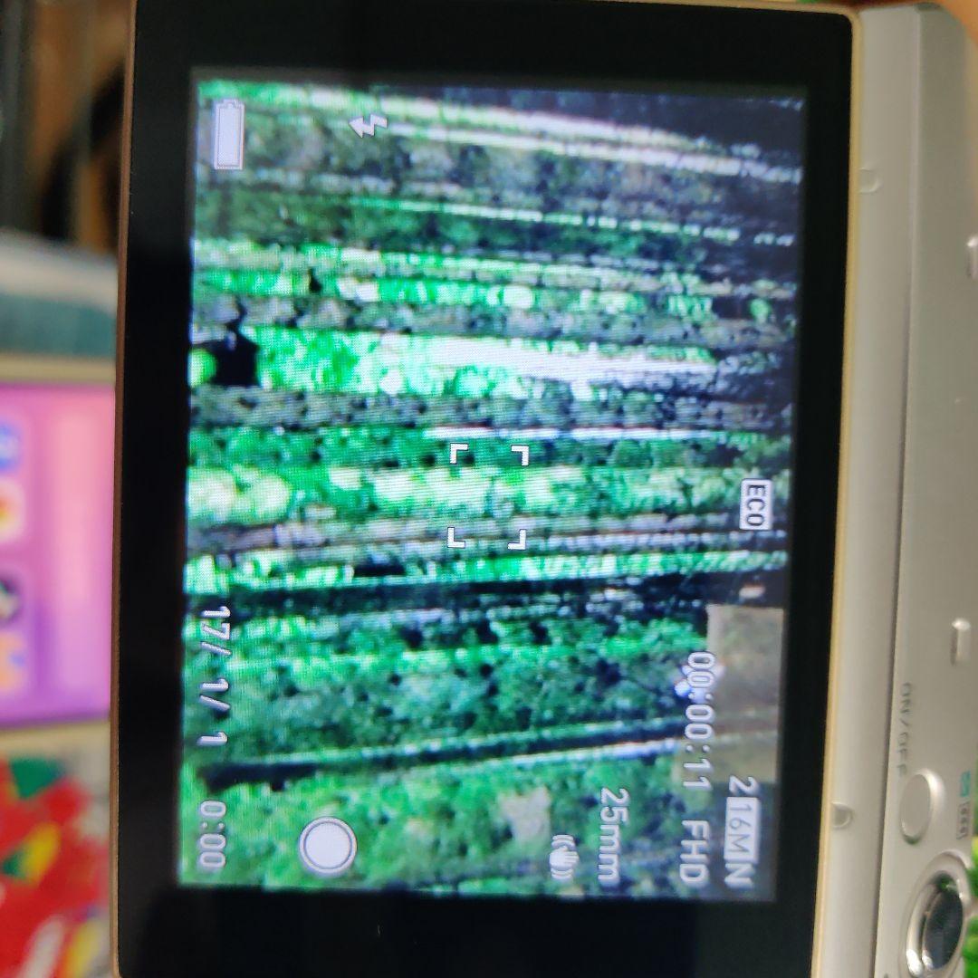 CASIO 　ZR1800　EXILIM コンパクトデジタルカメラ