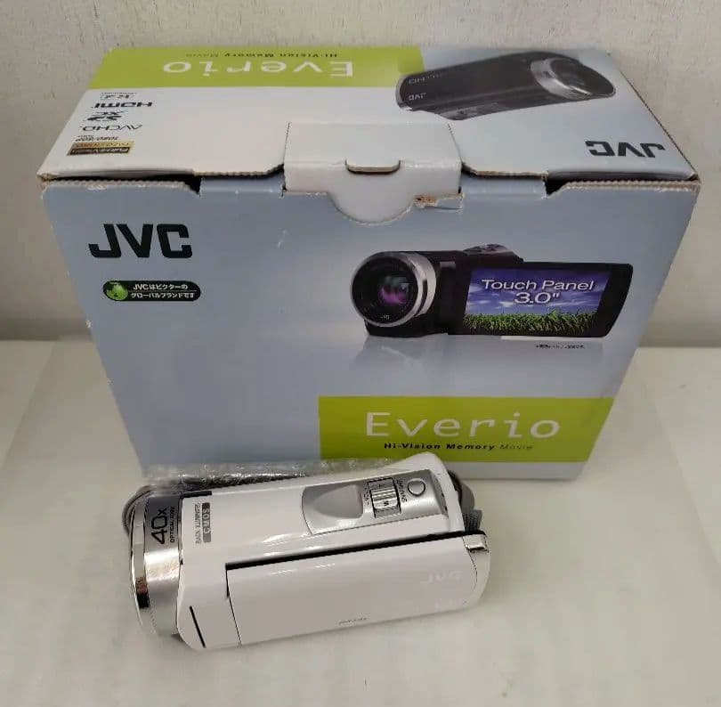 未使用JVC Everio GZ-HM390-W ハイビジョンメモリームービー