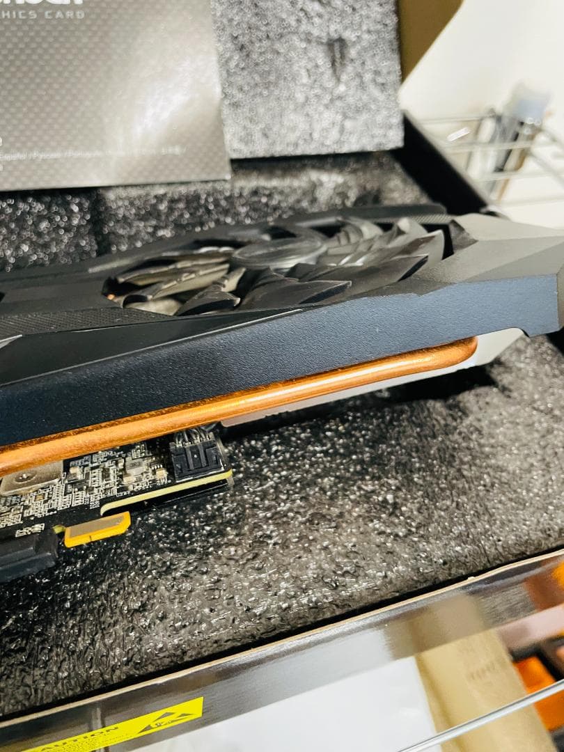 グラフィックボード・グラボ・ビデオカード AMD Radeon RX 6600 ASRock Challenger 8GB